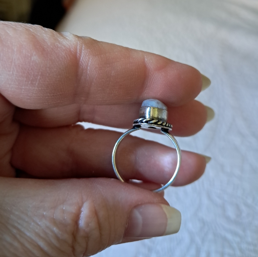 Sterling Silver Rope Twist Opalescent Moonstone Handmade Ring Size 6.5 - Picture 5 of 8